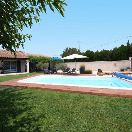 Très jolie location vacances climatisée, 6 personnes proche des Baux de Provence, située au coeur des Alpilles à Mouriès, LS1-312 Clarta Exterior foto